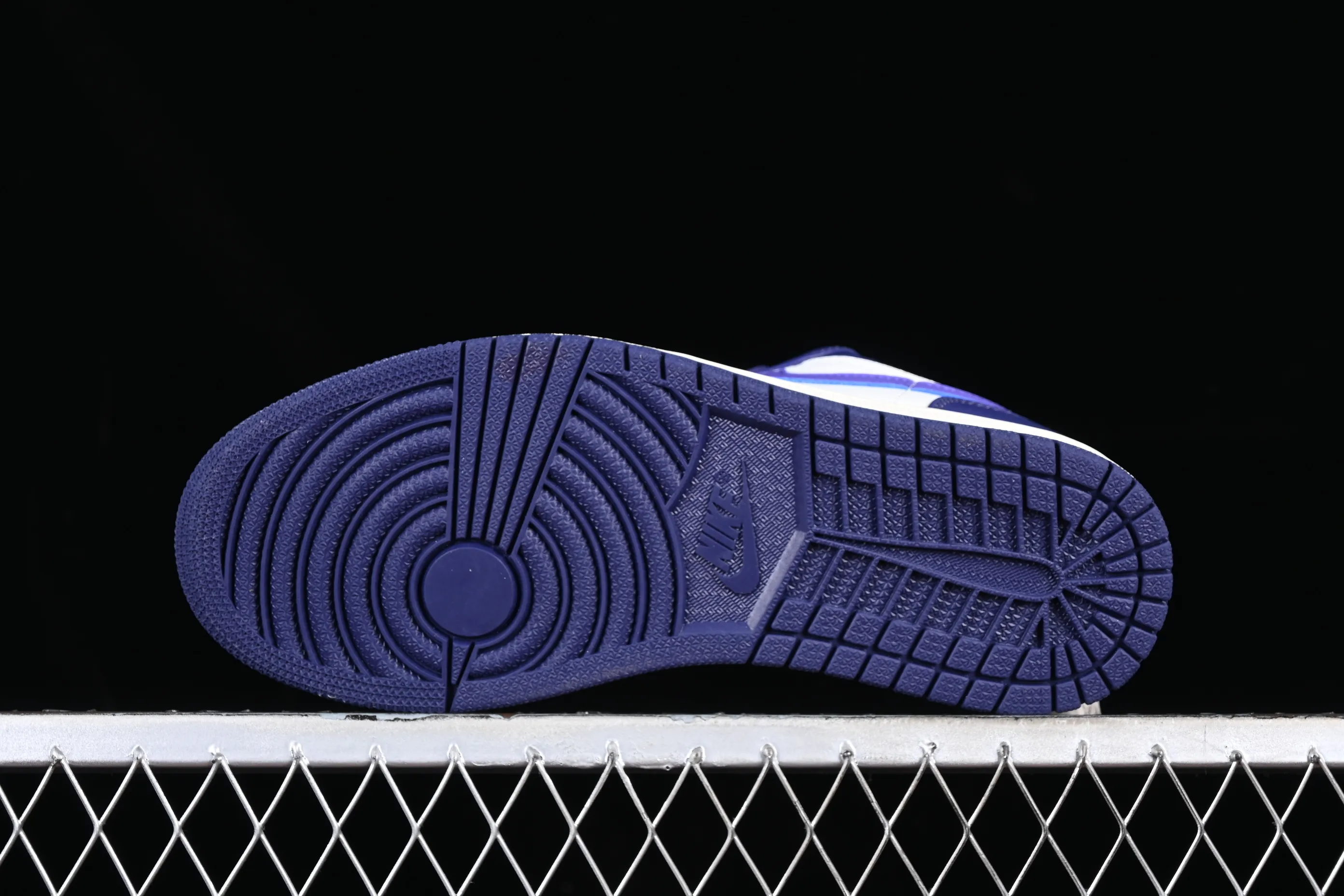 All categories Air Jordan Jordan series basketball shoes Air Jordan 1 Low Z version Air Jordan 1 Low AJ1 Joe 1 white and purple cultural low-top casual sneakers DC0774-502